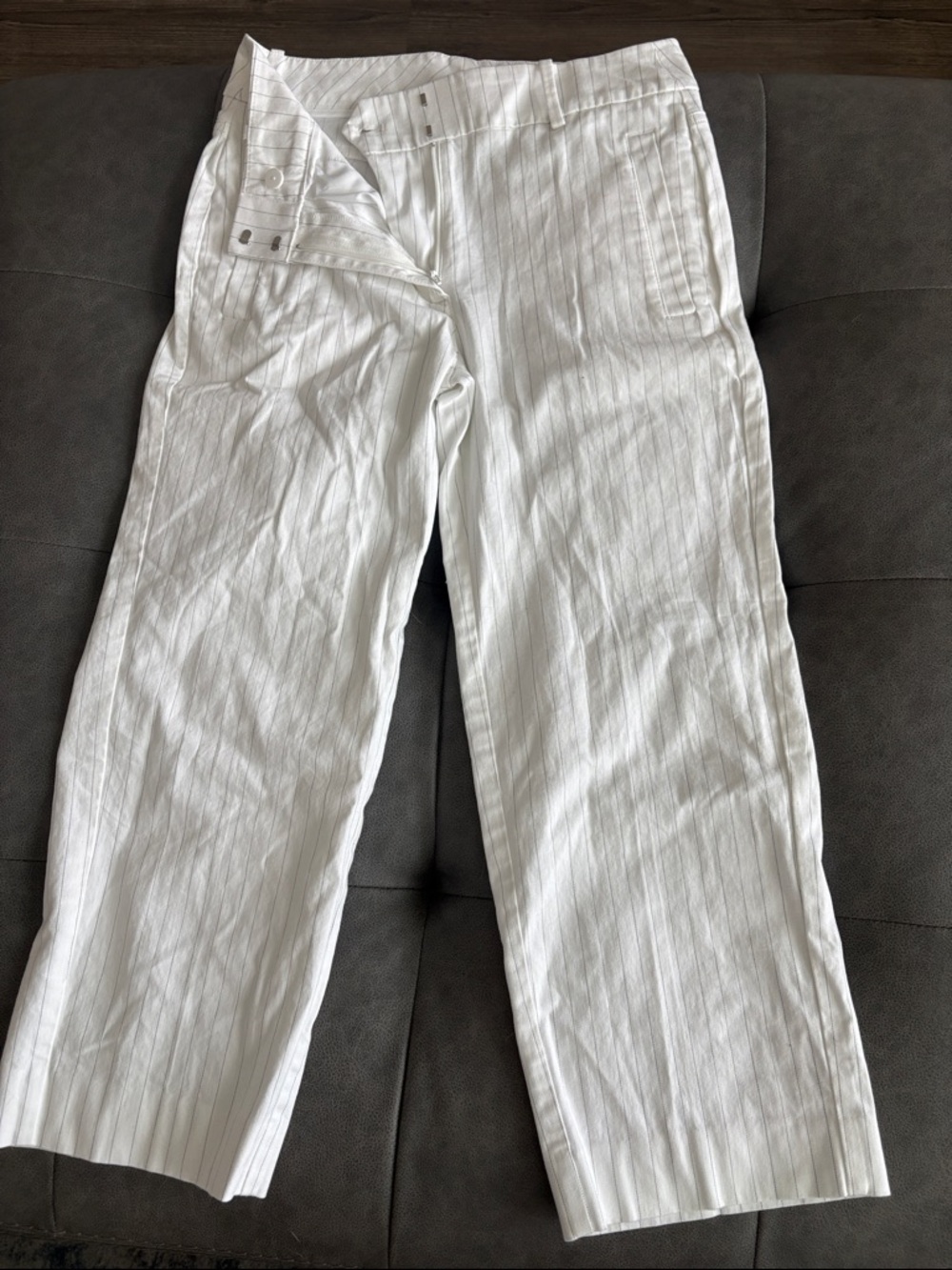 Chico's White Pinstripe Capris